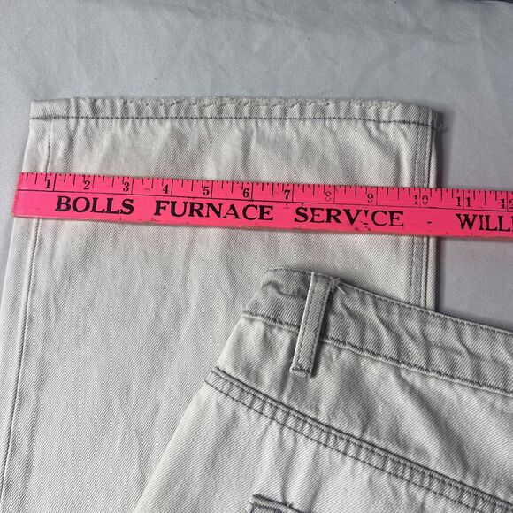 NWT VERVET Distressed Grunge Ripped Jeans Light Wash Denim Straight Leg Size 31 - Picture 10 of 12